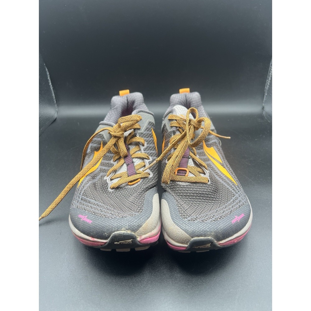 Altra Timp 1.5 Women's Size 8.5 Trail Running Shoes Dark Gray Fuchsia Foot Shape